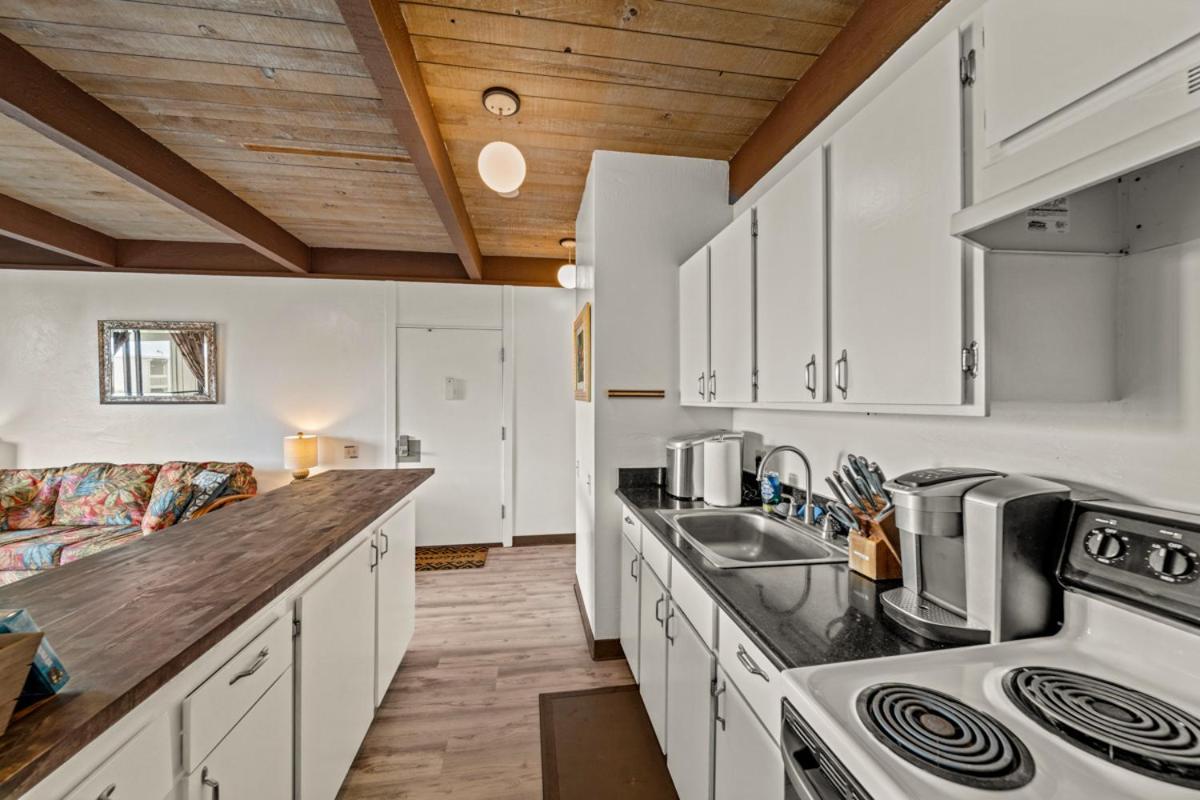Newly Upgraded 1Br Unit Near Beach Max Of 5 Guests Каилуа-Кона Экстерьер фото
